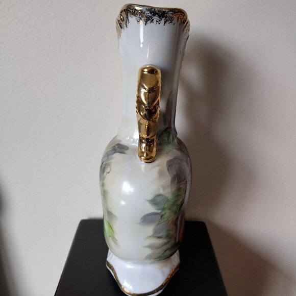 VINTAGE UCAGCO CERAMIC DOUBLE HANDLE BUD VASE - Picture 8 of 12